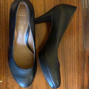 Clark’s Collection Soft Cushion Sz 10 Black Heels
